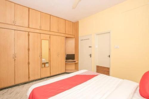 Blossom Suites Bangalore Esterno foto